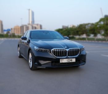 BMW 5 front view
